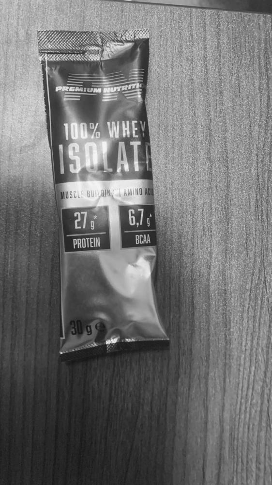 عينة من بروتين مصل اللبن المعزول بنسبة 100% بنكهة الفراولة 33 جرام